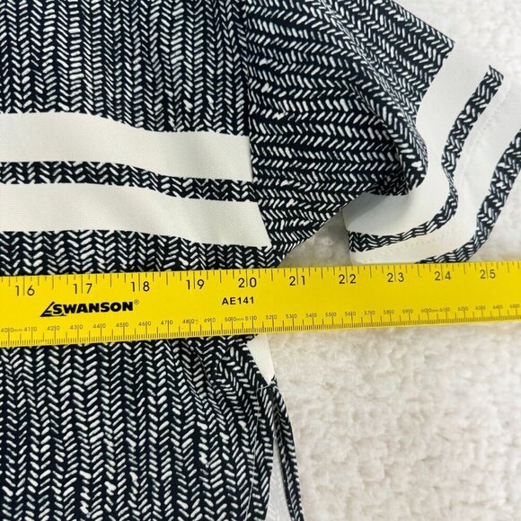 TOPSHOP Cropped Short Sleeve Top Womens Black White Striped Side Split Size 0 - Picture 4 of 6